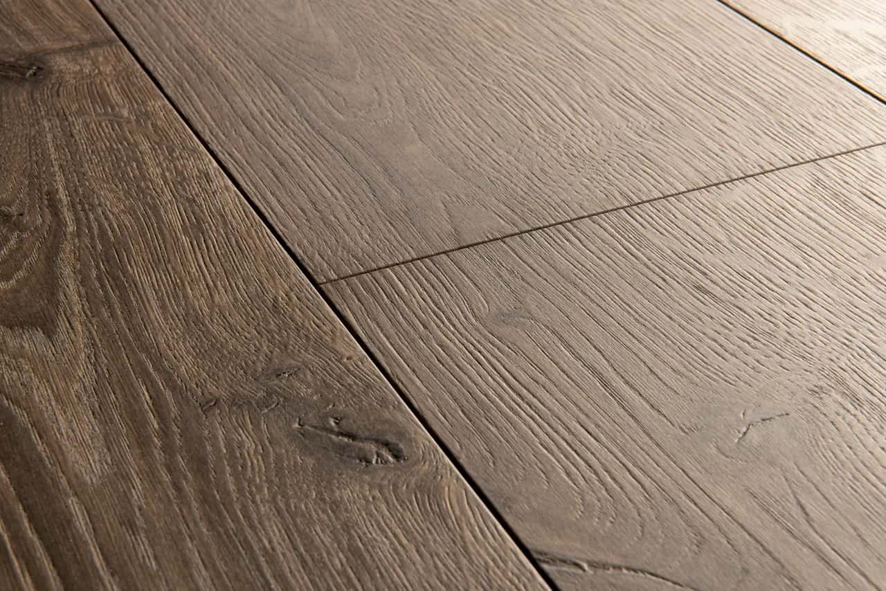 Brushed oak brown Laminate Capture