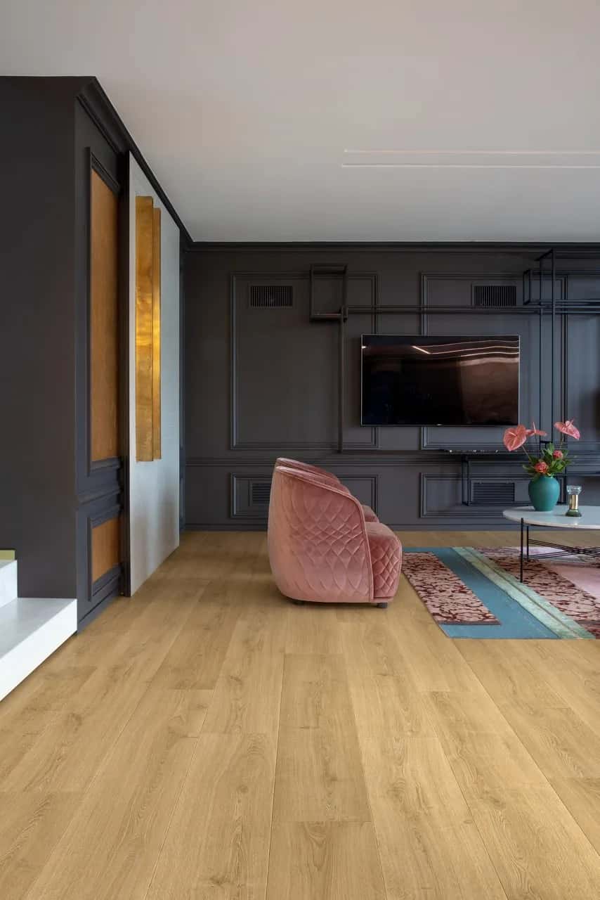 Brushed oak warm natural Laminate Capture