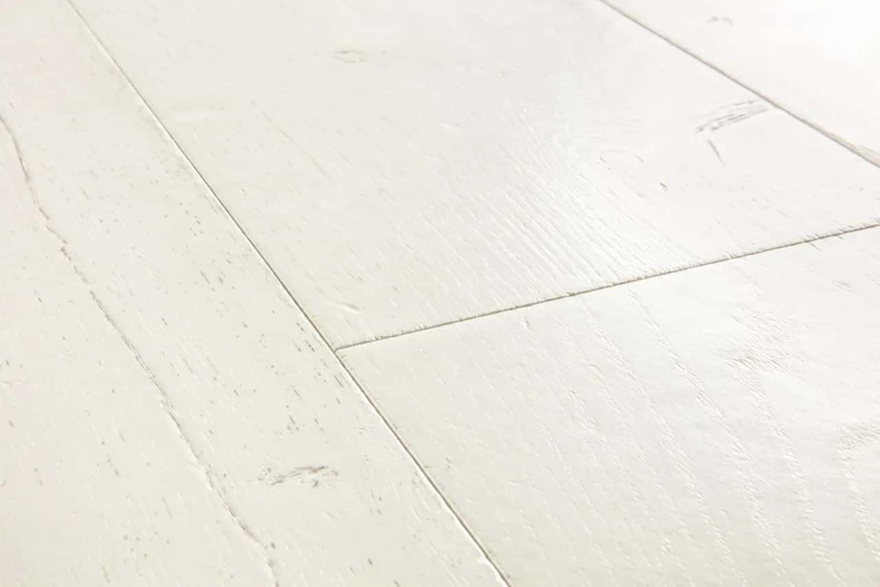 Painted oak white Laminate Capture