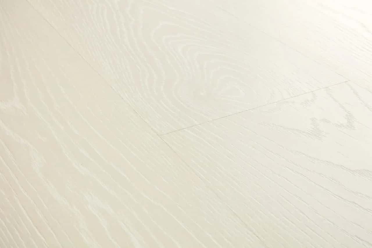 Frosty white oak Laminate Classic