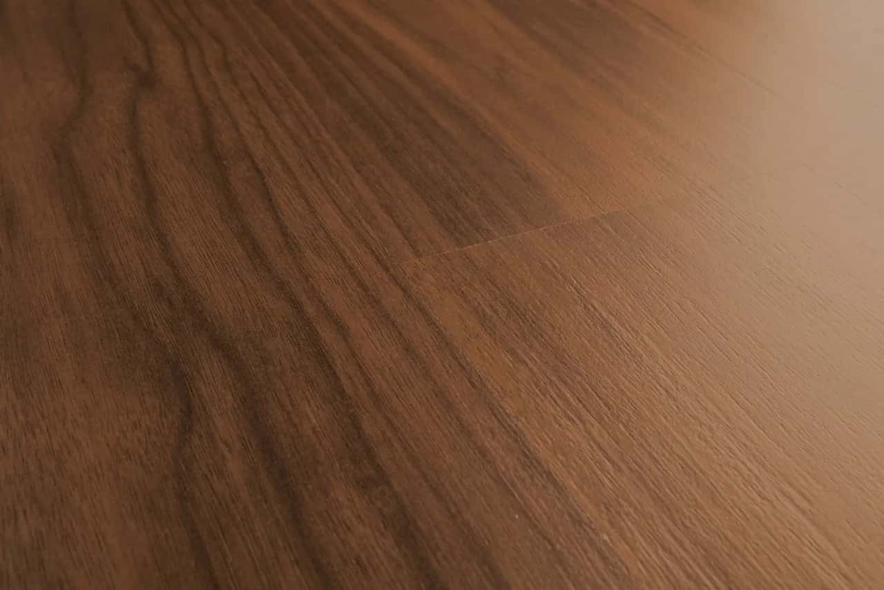 Walnut Laminate Classic