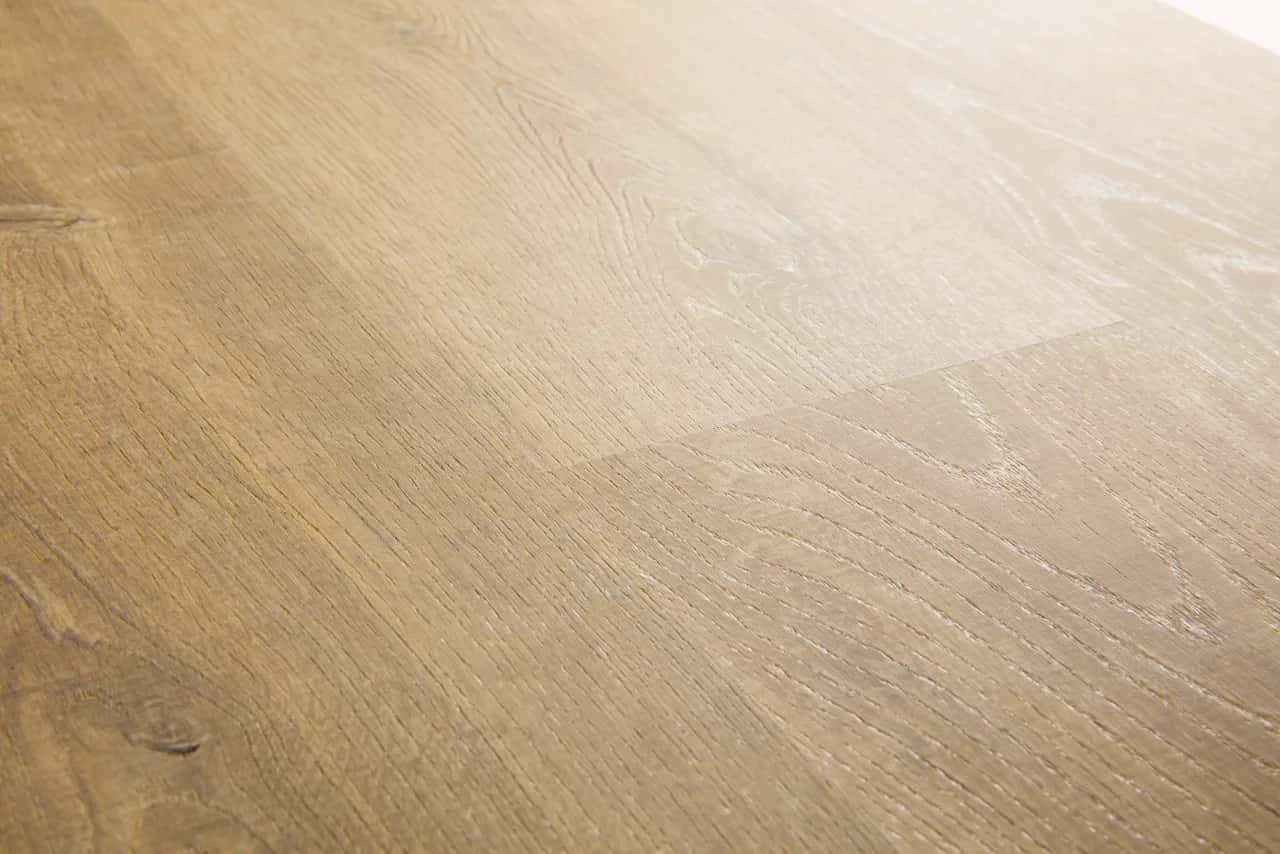Riva oak natural Laminate Eligna