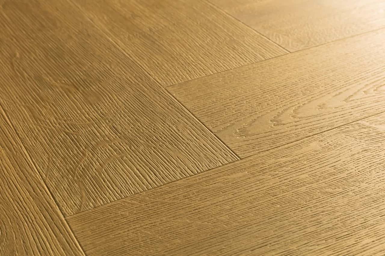 Cinnamon oak Laminate Impressive Design