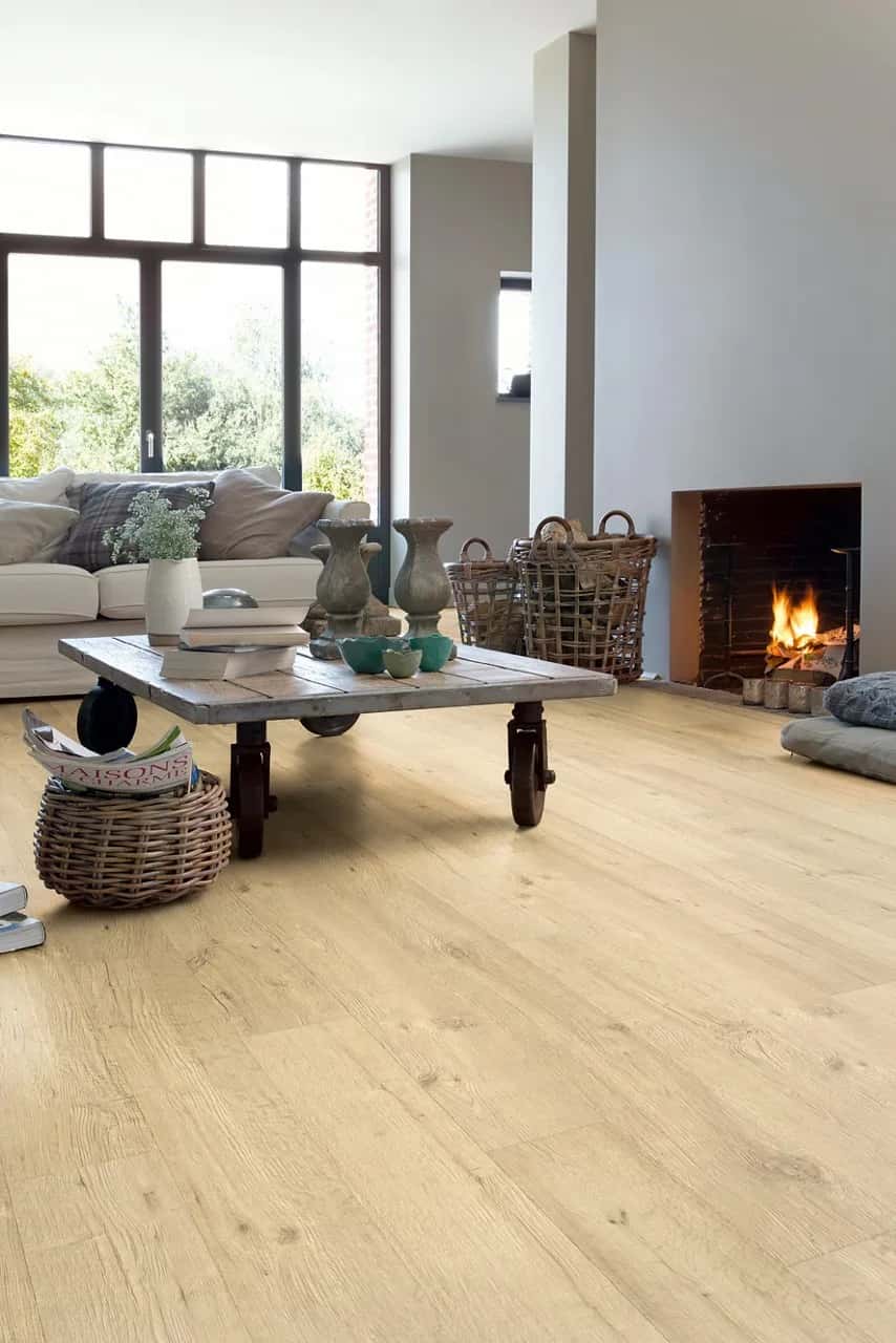 Sandblasted oak natural Laminate Impressive