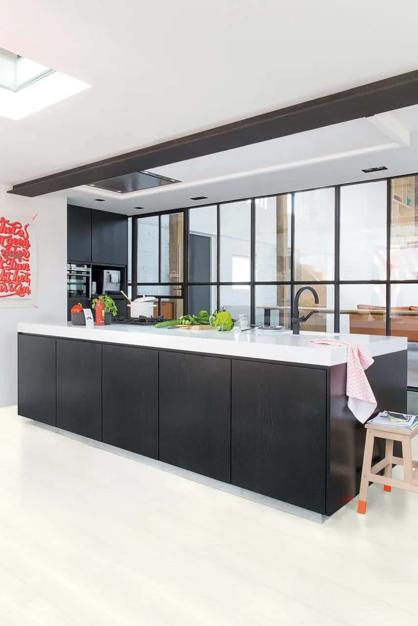 White planks Laminate Impressive