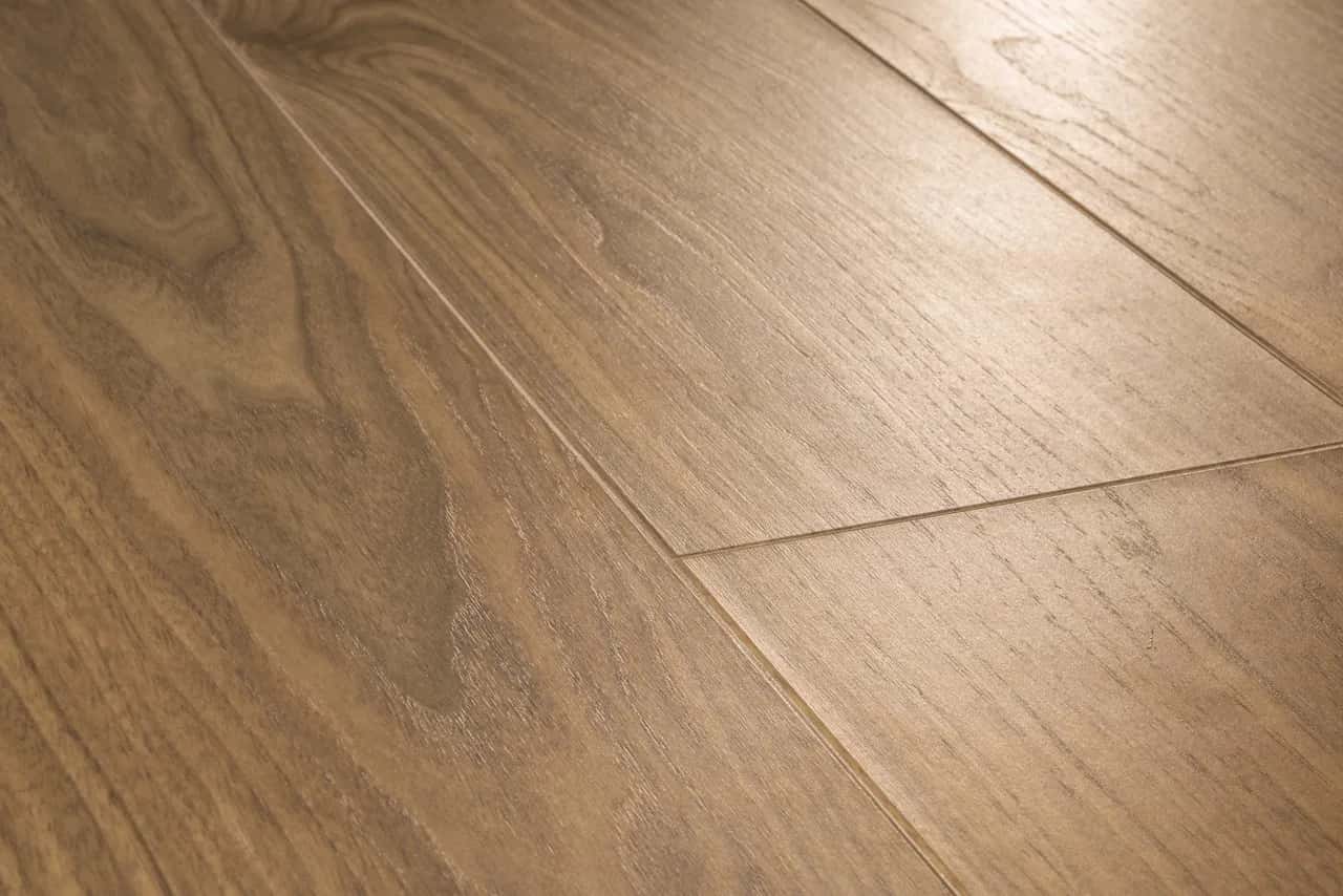 Velvet walnut Laminate Impressive