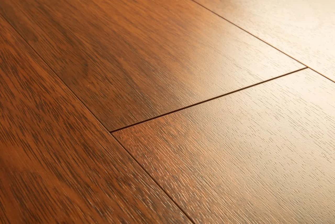 Natural varnished merbau Laminate Largo