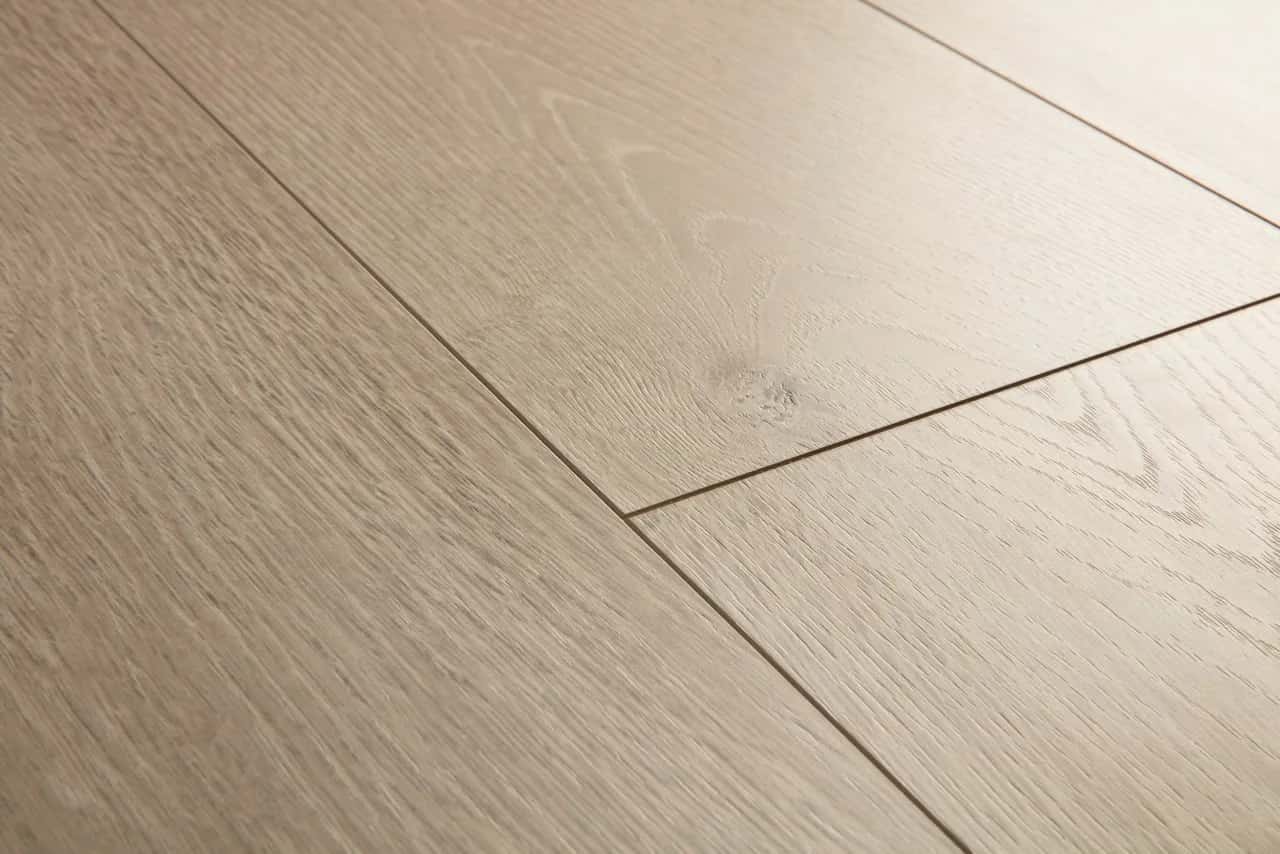 White vintage oak Laminate Largo