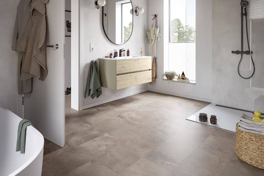 Egger AquaDura 7,5 + Kum Beji Titanit laminat parke