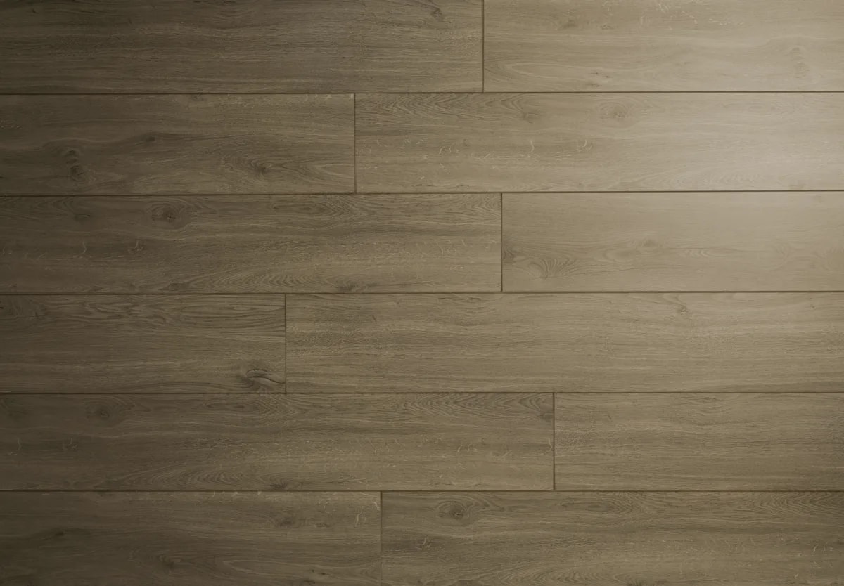 Montreux Oak