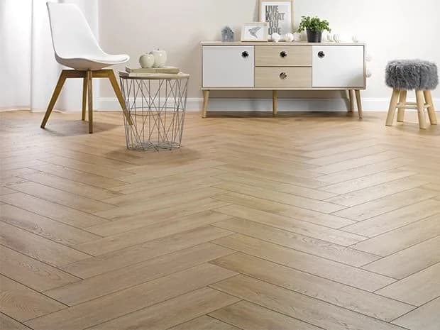 Praline Oak