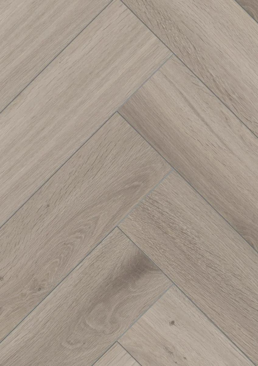 Oak Silver