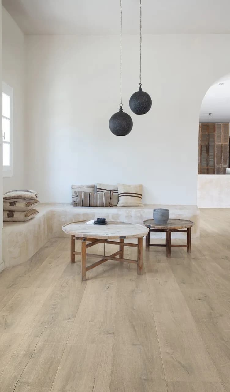 Patina oak brown Laminate Capture