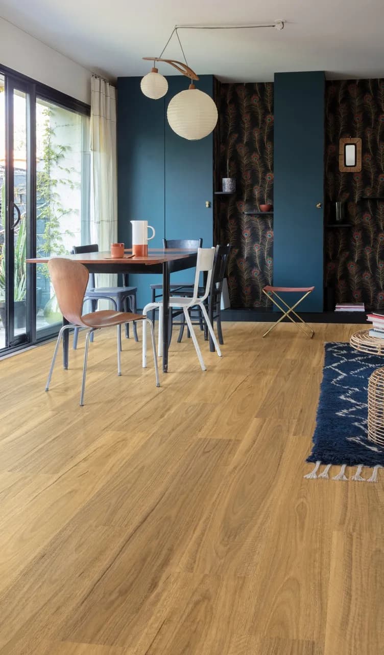 Classic Spotted Gum Light Laminate Classic
