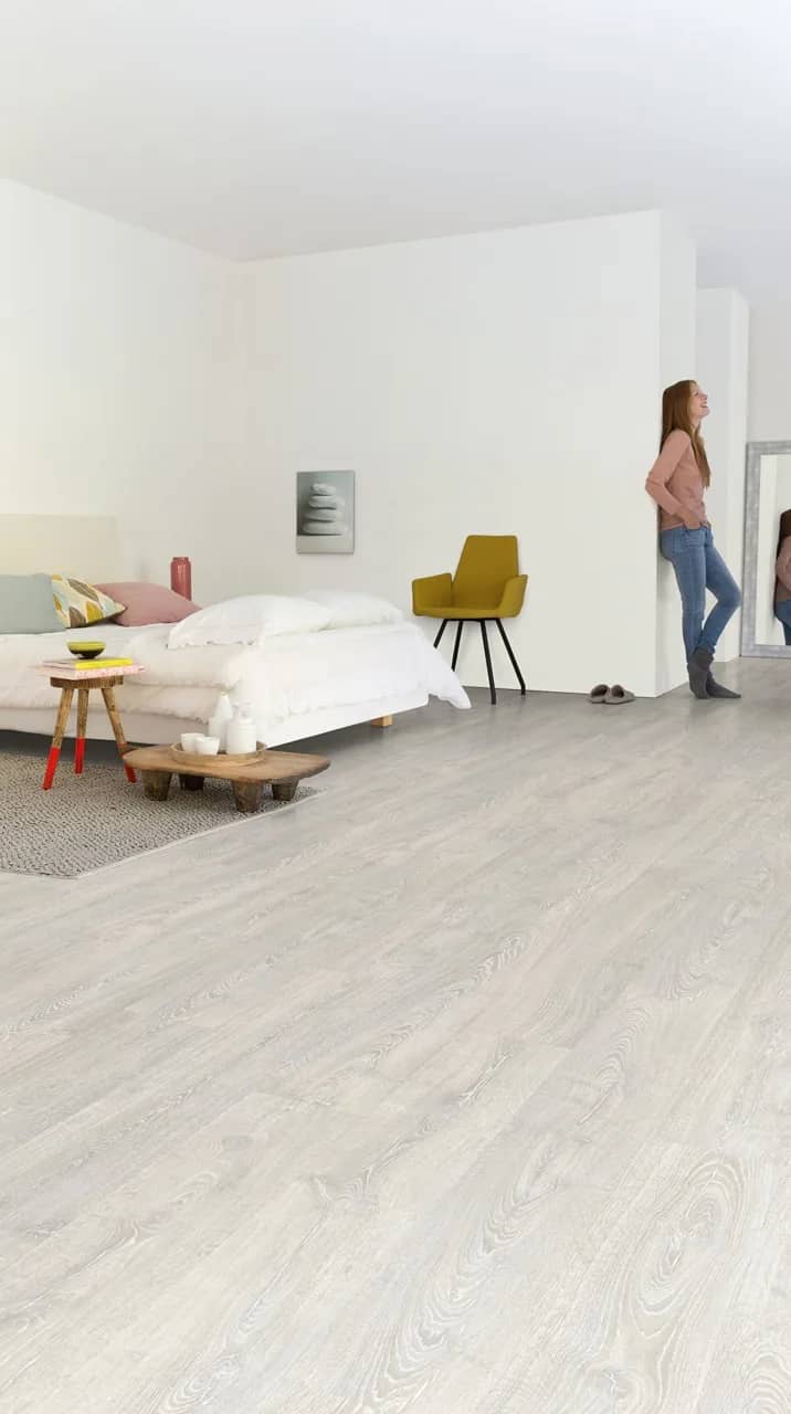 Patina classic oak grey Laminate Impressive uygulama görünümü