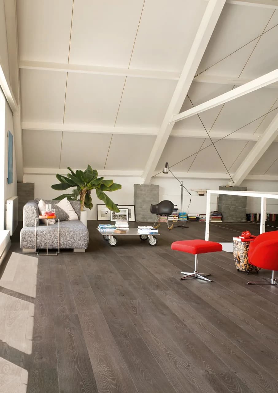 Grey vintage oak Laminate Largo