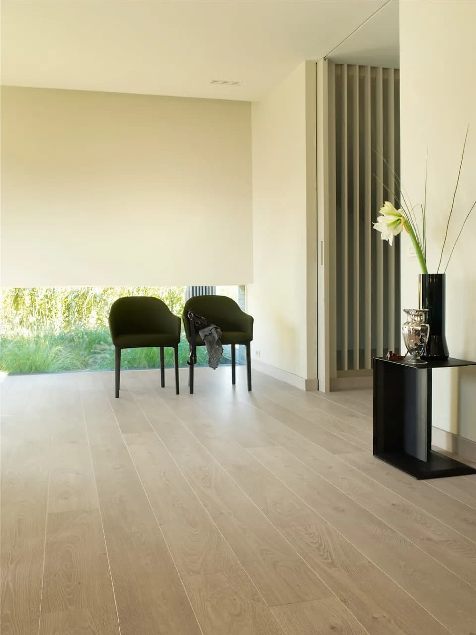 White vintage oak Laminate Largo