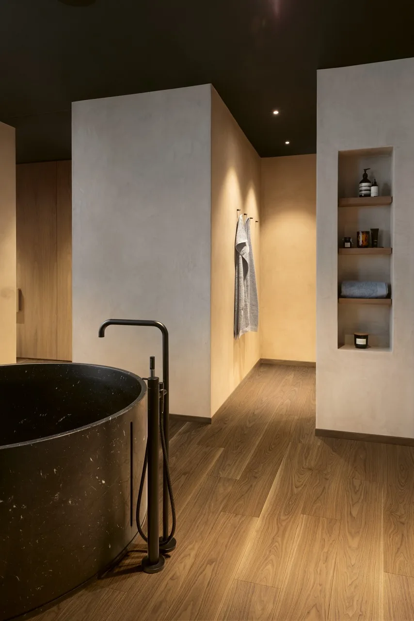 Vivid walnut Laminate Impressive