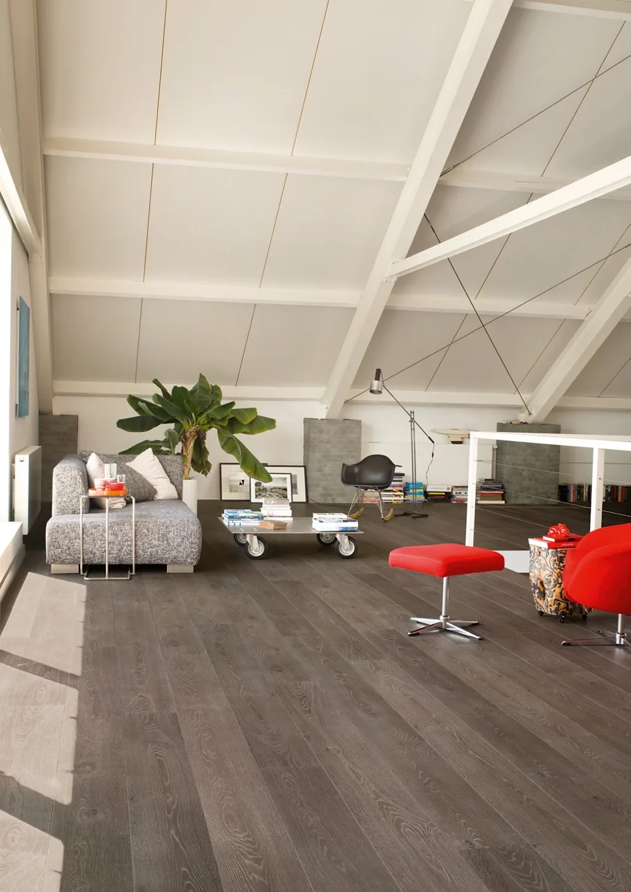 Grey vintage oak Laminate Largo