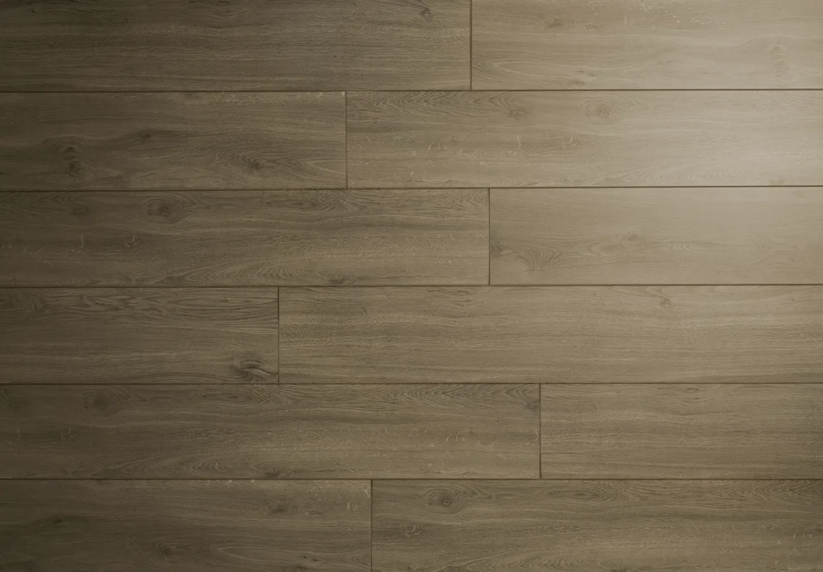 Montreux Oak